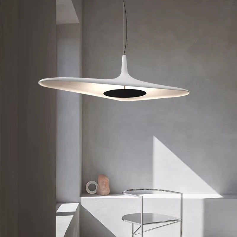 Suspension en Métal Blanc Design Moderne Minimaliste en Résine