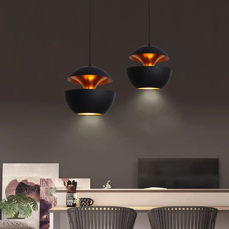 Suspension Moderne forme de demi Boule noire en Aluminium
