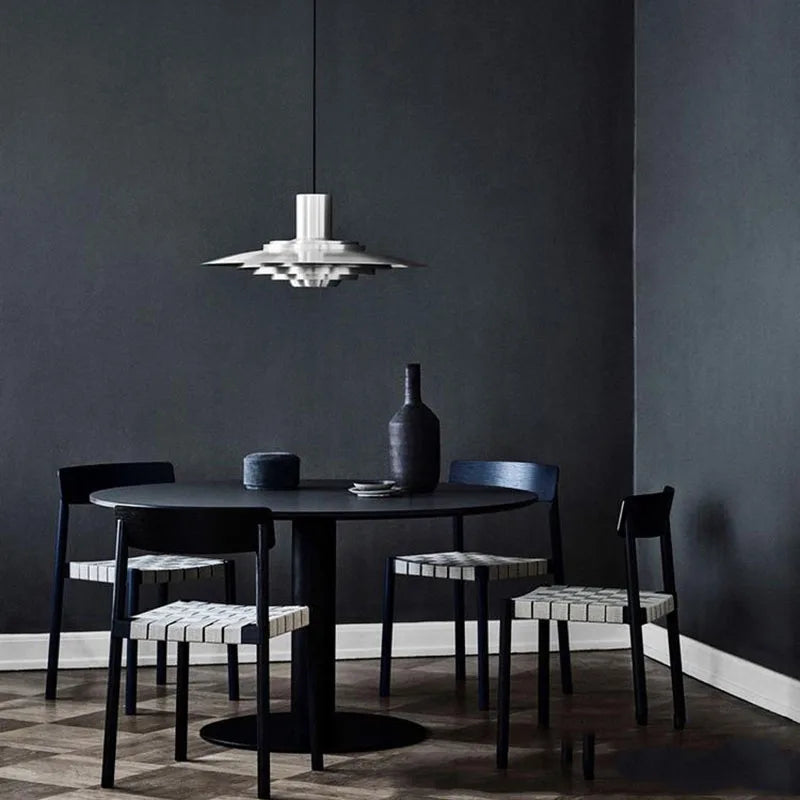 Suspension Design Scandinave en Métal Chromé