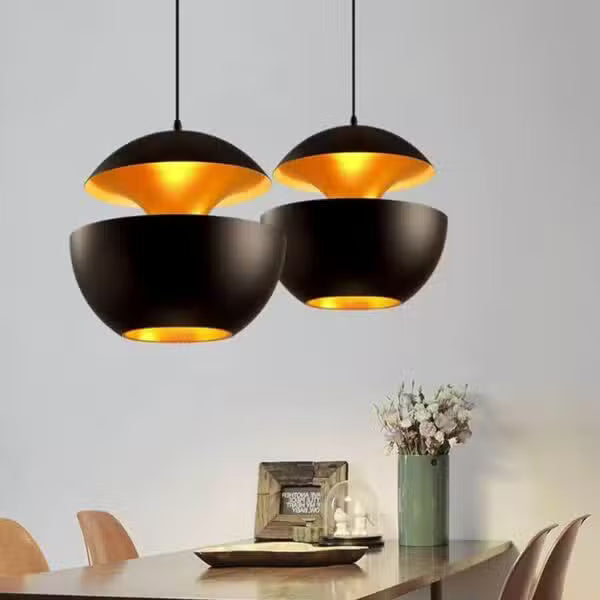 Suspension Moderne forme de demi Boule noire en Aluminium
